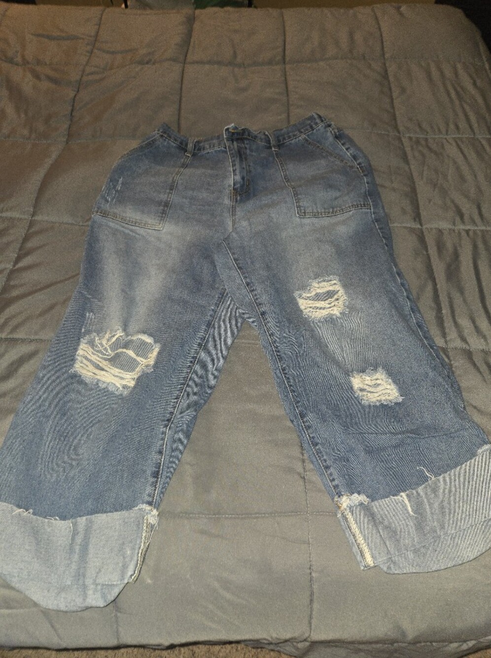 SHEIN Distressed Blue Relaxed Capri Jeans for WOMEN
